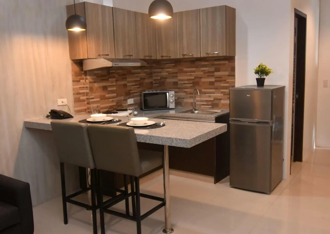 Andeo Suites Angeles Aparthotel
